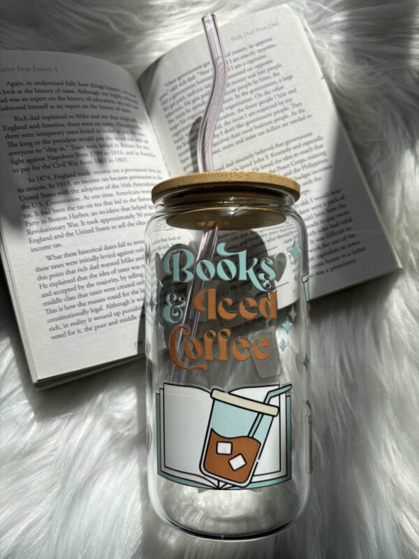 Books and Iced Coffee 16oz Cup